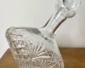 Astral Crystal "Peerage" Pattern Spin Top Decanter