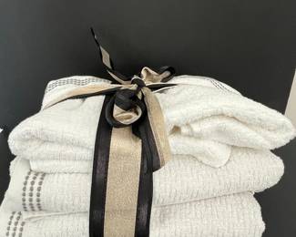 White Cotton Bath Towels with Decorative Ribbon