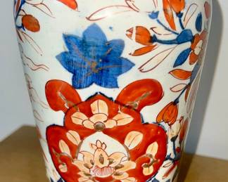 19th-Century Japanese Imari Porcelain Vase