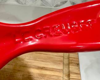 Le Creuset Signature Enameled Cast Iron Skillet