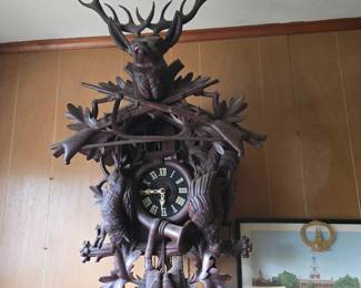Black forest cuckoo clock
