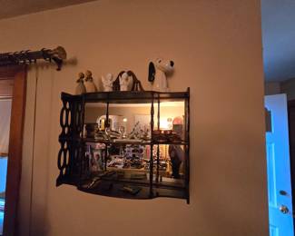 Knick knack shelf
