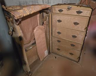 Steamer trunk
