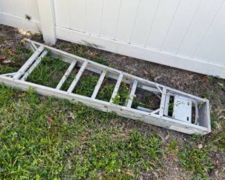 Aluminum Extension Ladder