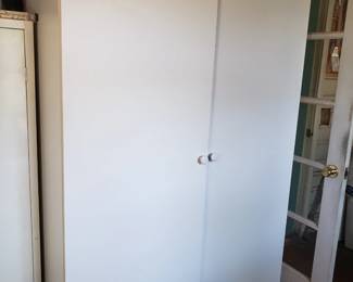 Several nice clean storage units