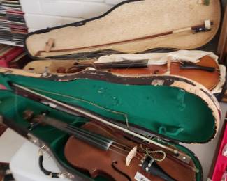 More old violins