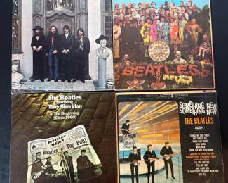 The Beatles – 4 Classic Vinyl Albums (Hey Jude, Sgt. Pepper MORE)	