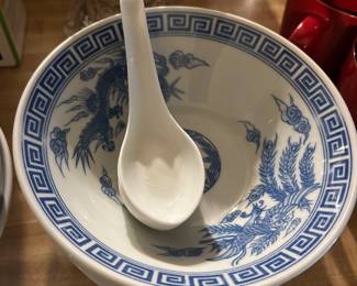 Set of Japanese soup bowls 