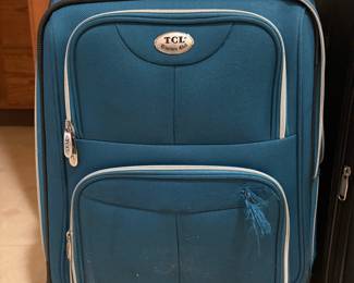 TCL Travelers Club Teal Hardside Spinner Luggage