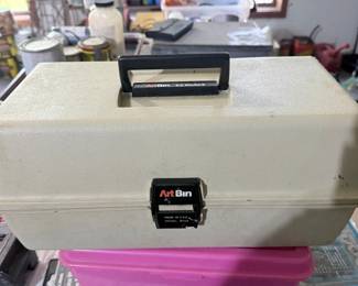 Art Bin by Vichek Model 8702 Art Supply Case