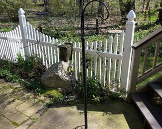 Ornate Black Metal Double Shepherd's Hook Bird Feeder Stand