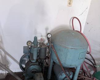 Vintage Kellogg American Air Compressor