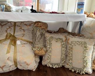 Closer look at the bedding