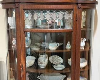 Closer look at hutch