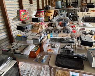 Cassette tapes/electronics