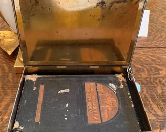 'Household Searchlight Recipe Book' and vintage box