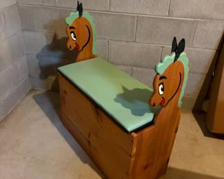Vintage toy  box / storage bench. 