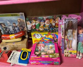 Vintage toys and collectibles 