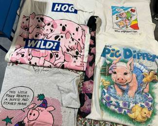 Vintage pig clothing