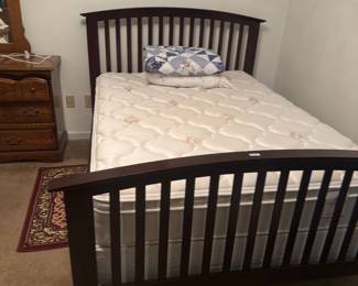 Like new Ashley‘s furniture bed