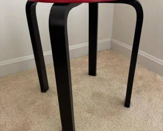 150 redwoodenstoolwith4blacklegs