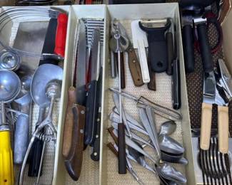 027 kitchenutensildrawerloticecreamsco