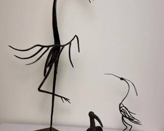 023 trioofbirdsculptures