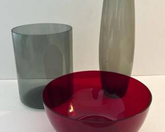 085 trioofmodernstyledecorativeglasswar