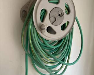 156 mainstaysgardenwallmounthosereelwi