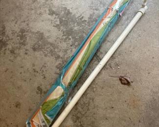 174 multicolorbeachpatioumbrellawithpol