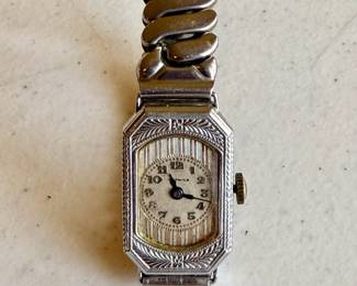 Art Deco ladies 20k rolled gold bezel wrist watch