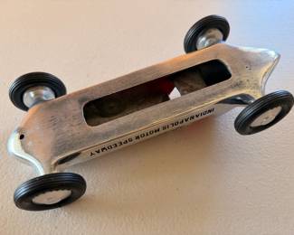 Vintage Wilbur Shaw Indianapolis Motor Speedway die-cast aluminum souvenir race car