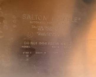 1960’s Salton Hotable two-tier heated buffet cart with original cord