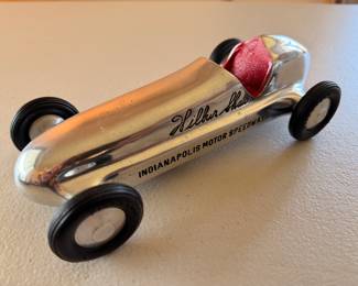 Vintage Wilbur Shaw Indianapolis Motor Speedway die-cast aluminum souvenir race car