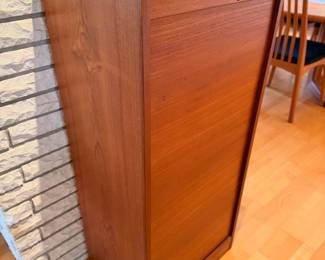 Custom made drop down tambour door teak jewelry chest with original skeleton key, made in the 60’s