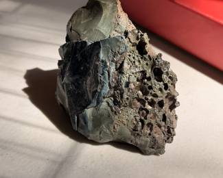 Green Impactite Glass from Meteorite Impact