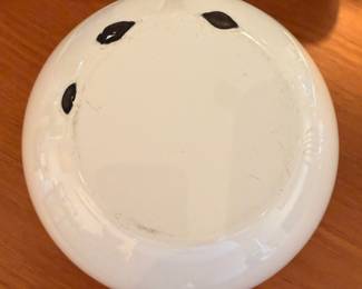 Two vintage Kyohdoh Ikebana white ceramic vases, vintage ceramic tray by Mimi Robinson for Crate & Barrel, vintage cast iron Robert Welch candlestick and more