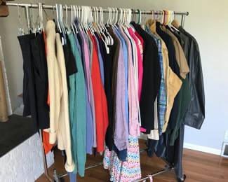 Mix of Men’s/Women’s Clothing Some Vintage