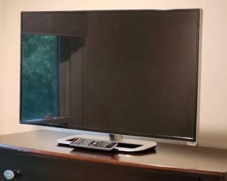 Vizio monitor