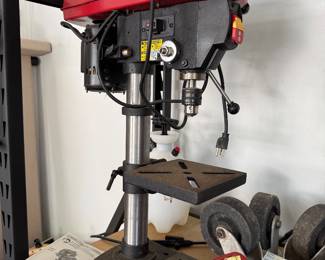 	#81	Skill Drill Press 3320	 $100.00 				