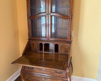 	#30	Drexel Secretary 35x19x80	 $275.00 				