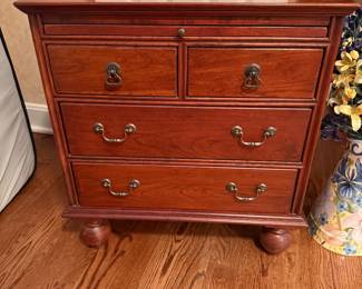 	#45	Bob Timber Lake side table 26x18x28"H	$175			