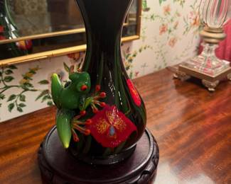 	#6	Stuart Ableman Frog Vase 	 $125.00 				