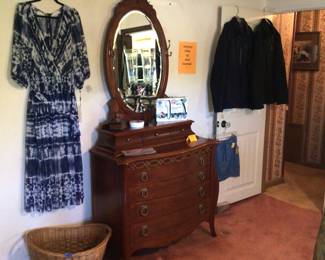 Master bedroom overview 