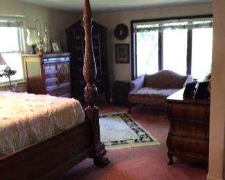 Master bedroom overview 