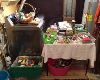 Office & cleaning supplies 