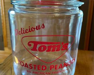 Tom's Roasted Peanuts Jar