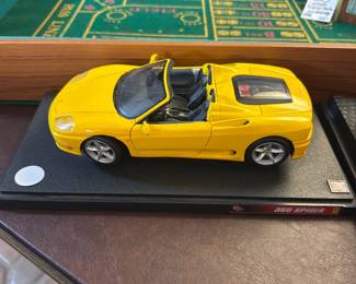 Set a 3 Ferrari models
