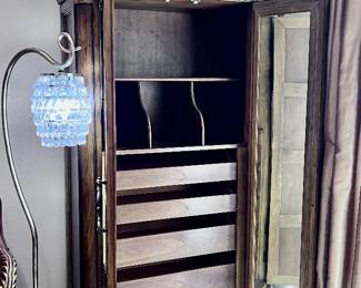 Regency Wardrobe number 2. We have a matching piece !