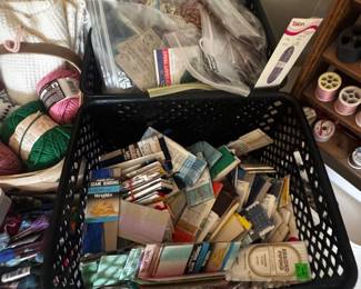 Craft Supplies, Binding, Zippers, etc.